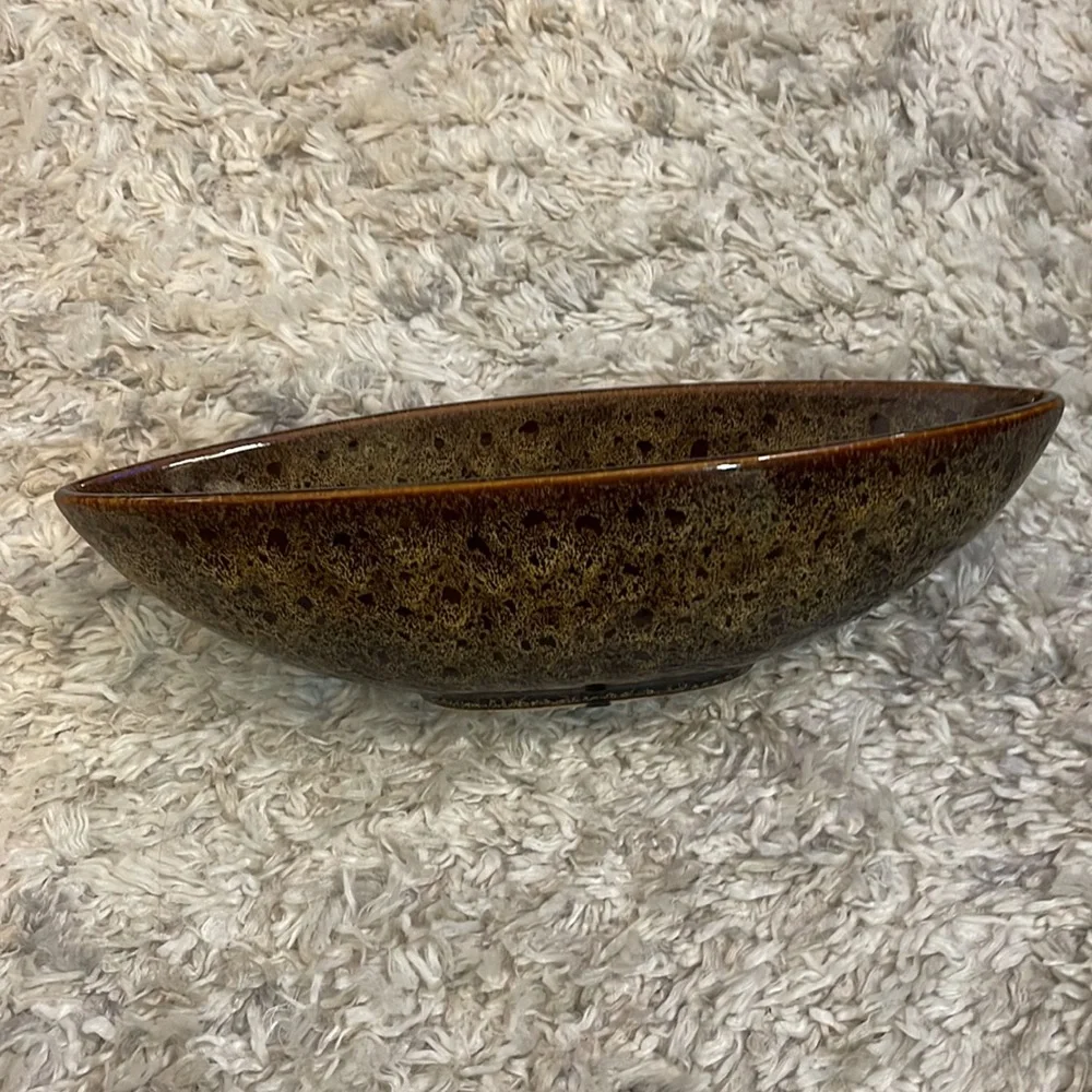 14” Ceramic Boat Bowl Oval Decorative Peacock‎ Feather Brown Red Maroon Tan